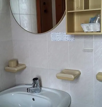 Rifugio Capanna Passo Valles Bed & Breakfast *