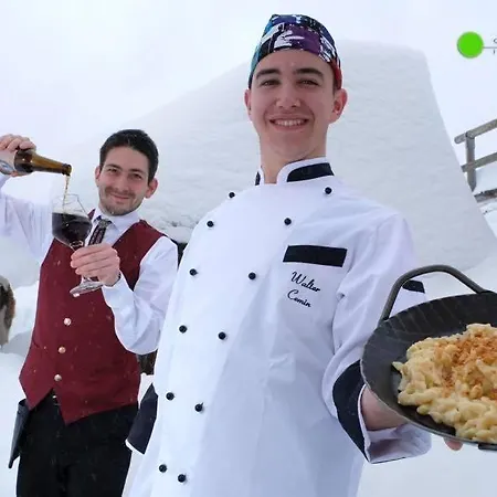 Alojamento de Acomodação e Pequeno-almoço Rifugio Capanna Passo Valles *