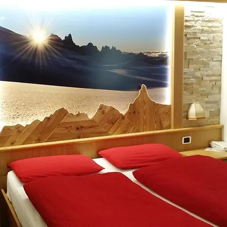 Rifugio Capanna Passo Valles Alojamento de Acomodação e Pequeno-almoço *